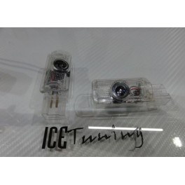 Luz De Cortesia Para Portas Com Projector Led com logo Mercedes-Benz (v&aacute;rios modelos)