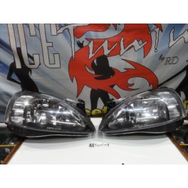 Farois frontais fundo preto Opel Corsa C 