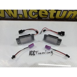 Suporte De Lampada De Matricula Com Led Branco Audi A1, A3, A4 B8, A5, A6, A7, Q3, Q5, Q7, TT, TTS, TTRS