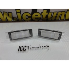 Suporte De L&acirc;mpada De Matricula Com Led Branco Renault captur, espace IV, scenic / grand scenic, Fluence, Latitude