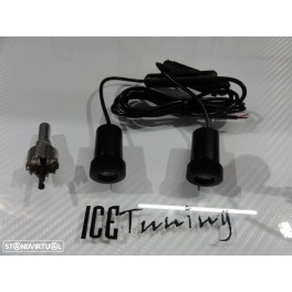 Luz De Cortesia Para Portas Com Projector Universal Em Led Com Logo TOYOTA